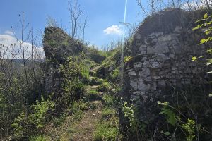 Prin Munţii Banatului, Cetatea Caraşului (Krasso, Turcului)