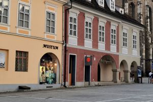 „Ecologia Lânii – de la universul Mioriţei şi păstoritul tradiţional, la utilizări contemporane”, la Muzeul Civilizaţiei Urbane a Braşovului