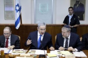 Netanyahu se teme de spioni.Cabinetul de securitate israelian îşi ţine şedinţele într-un buncăr subteran