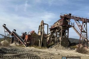 Premierul Ilie Bolojan anunţă controale dure la balastiere: legislaţia va fi înăsprită