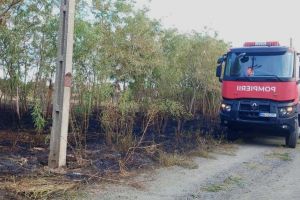 Biserică din Săcălaz, în flăcări după un incendiu izbucnit la paraclis