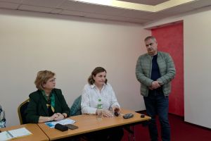 VIDEO Primarul din Hăneşti, despre drumul judeţean DJ 282: Este într-o stare deplorabilă