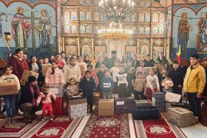 În preajma Paştelui… Binele a îmbrăcat copiii în bucurie, la Parohia Sudiţi