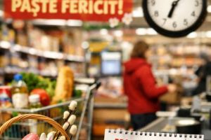 Programul supermarketurilor din Focşani în perioada Paştelui. Când îţi poţi face cumpărăturile