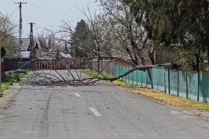 Vremea se strică. Buzăul, sub cod galben de vânt şi răcire accentuată