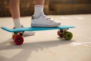 Cum să înveţi să mergi pe skateboard? 7 sfaturi utile