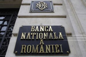 BNR îngheaţă dobânda la 6,5%