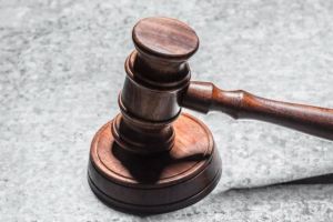 Hotararea Consiliului Local Limanu privind dreptul de superficie asupra unui teren din 2 Mai, anulata in prima instanta. Institutia a formulat recurs