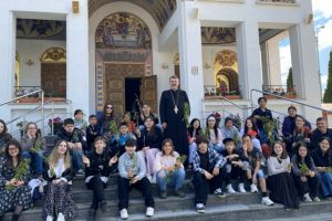 FOTO. „Împreună de Paşti”. Sprijin şi speranţă pentru familiile vulnerabile din Timiş