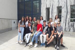 Elevi care se pregătesc în turism la Colegiul „Vasile Lovinescu” au făcut instruirea ...