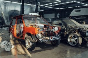 Studiu: 58% dintre maşinile rulate din România au istoric de daune, 1,3% ascunzând accidente grave