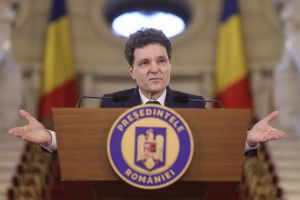 Val de critici la adresa preşedintelui Nicuşor Dan după numirile la şefia marilor parchete. Reproşul general: a bătut palma cu PSD şi s-a despărţit de susţinători