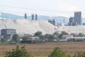Bacău: Consiliul Local a aprobat cofinanţarea închiderii haldei de fosfogips Sofert