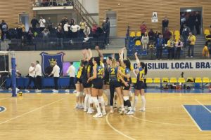 CSM Corona Braşov – Volei Alba Blaj 3-2. Braşovencele egalează la 1-1 şi duc seria în decisiv!