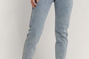 Echilibrul dintre stil casual şi eleganţă în garderoba feminină