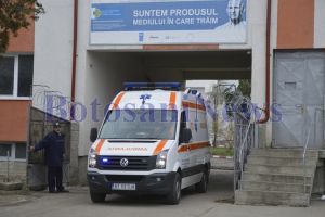 Un bărbat care era în detenţie în Penitenciarul Botoşani a murit la spital. Medicii nu l-au mai putut salva
