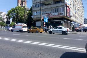 Accident in centrul Ploiestiului. O femeie a fost lovita de masina, in fata Sindicatelor