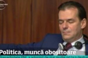 Liderul PNL, răpus de oboseală, a adormit la o dezbatere