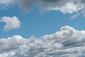 Cum va fi vremea în minivacanţa de 1 mai. Meteorologii au emis prognoza pentru patru săptămâni