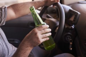 Cetatean ucrainean, obligat la munca in folosul comunitatii dupa ce ar fi fost prins baut la volan! Inculpatul, nemultumit de decizia Judecatoriei Constanta 