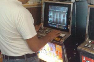 Primăria Caracal loveşte industria jocurilor de noroc: taxe record şi reguli dure