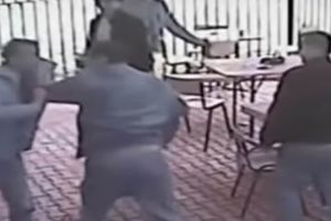 Atac brutal în Satu Mare: tânăr bătut şi tâlhărit de doi bărbaţi după ce au băut împreună