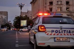 Recomandările poliţiştilor pentru Paşte: „Atenţie la hoţi şi prudenţă în trafic”