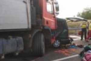 VIDEO. Live-ul ucigaş de pe Facebook atrage reacţii dure! „Aveţi în responsabilitate şi viaţa noastră… dacă la a voastră nu ţineţi!”