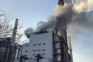 Flăcări la grupul 5 de la Termocentrala Rovinari!