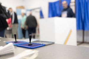 Alegeri în Ungaria: prezenţă record la vot în confruntarea dintre Orbán şi Magyar