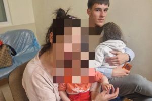 Mamă cu doi copii, în stradă, în judeţul Satu Mare! Femeia a fost bătută de soţ, în ziua de Paşte