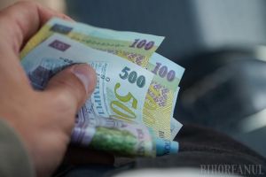 Dobânda penalizatoare pentru prejudicii se plăteşte şi retroactiv