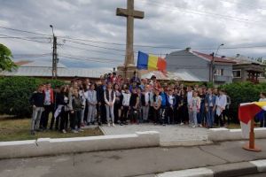 Glorie eroilor ilfoveni!