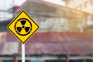 Risc de scurgeri radioactive in cazul prabusirii structurii de protectie a reactorului nr. 4 de la Cernobil