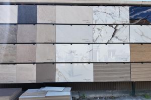 FOTO&VIDEO. Gresie disponibilă imediat la depozitul Lebăda din Satu Mare