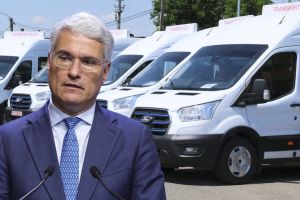 Suspiciuni la microbuzele electrice pentru elevi: anchetă europeană în toată ţara, inclusiv în Satu Mare