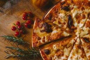 Firme Constanta: Eforie Sud va avea un nou restaurant. S-a infiintat firma Valent Concept SRL