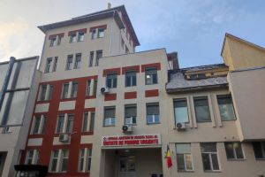 Peste 300 de pacienţi, la UPU Târgu Jiu, de Paşte