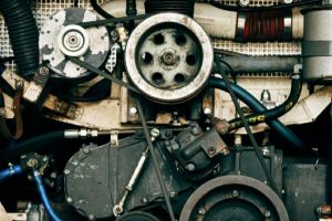 Cum îţi dai seama că volanta maşinii tale are probleme