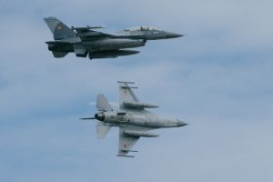 Alertă aeriană la graniţa României