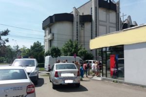 Jaf armat la o bancă din Baia Mare! Filtru la ieşirea către Satu Mare