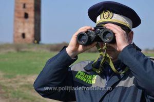 Prinşi la pas, fără acte. Doi turci opriţi la frontiera Moraviţa