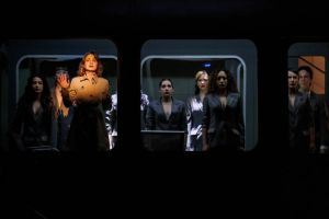 Teatrul de Stat Constanta: Excursie culturala pe ruta Bucuresti-Constanta, culminata cu vizionarea spectacolului Machinal (VIDEO)