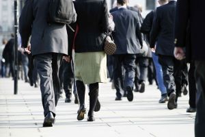 BNR analizează situaţia financiară a gospodăriilor