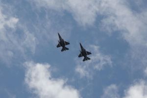 Forţele Aeriene Române, Britanice şi Americane, zboruri la înălţimi mici