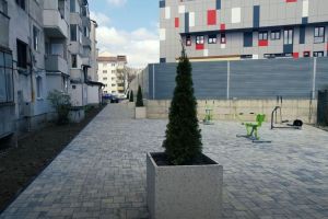 ”Spaţiu complet reabilitat şi redat comunităţii. O nouă legătură pietonală”