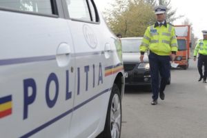,,Aventurile” unui tânăr vitezoman: cu permisul suspendat de mai multe ori, a „uitat” să-l predea şi a ajuns în faţa judecătorilor
