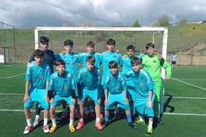 Fotbal: Echipa Liceului Tehnologic Ion Podaru“ Ovidiu joaca la faza nationala a ONSS - Cupa ING Under-14. Putem fi campioni!“ (GALERIE FOTO) 