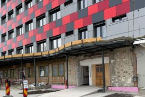 Pe unde se face accesul pacienţilor şi vizitatorilor în spitalul din Bistriţa