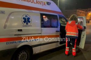 Știri Constanta: Tanara de 23 de ani, intoxicata cu monoxid de carbon, dupa ce un horn infundat a umplut casa scarii de fum
